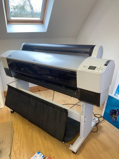 Epson Stylus Pro 9880 44 wide format printe 300