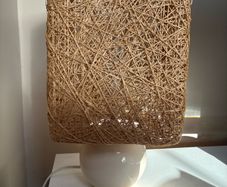 Table lamp wicker shade