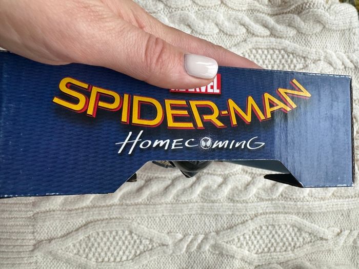 Hasbro Spider-Man Homecoming: Electronic Marvel's Vulture 12" new Please look at the pictures