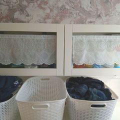 Like New: Ikea Besta Sindvik Shelf unit with two clear glass doors, white, 120cm