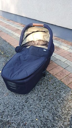 Carry Cot