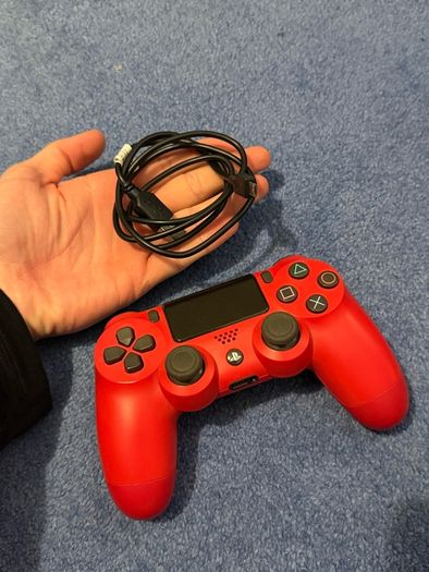 Dual Shock 4 V2 (PS4 Controller)