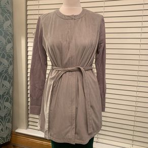 Halston grey jacket. Size 8/10