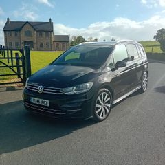 Volkswagen Touran 2017 R LINE 2LTR