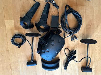 HTC Vibe vr headset and parts
