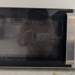 microwave oven
