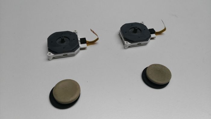 Nintendo 3DS joystick and thumbpad