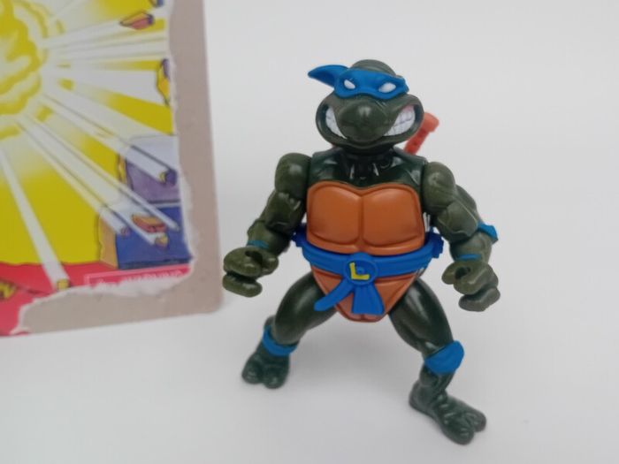 Playmates Teenage Mutant Ninja Turtles Re-Issue - Leonardo Storage Shell