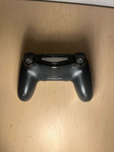 playstation 4 controller