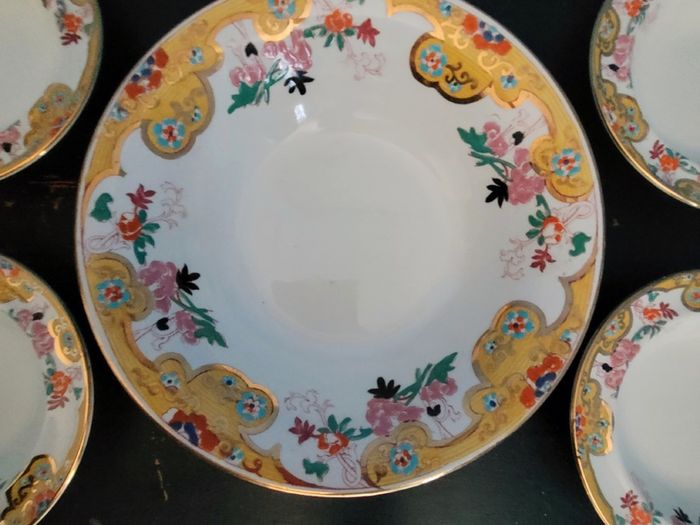 Vintage handpainted serving dish set