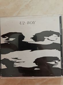 U2  Cd  - Boy