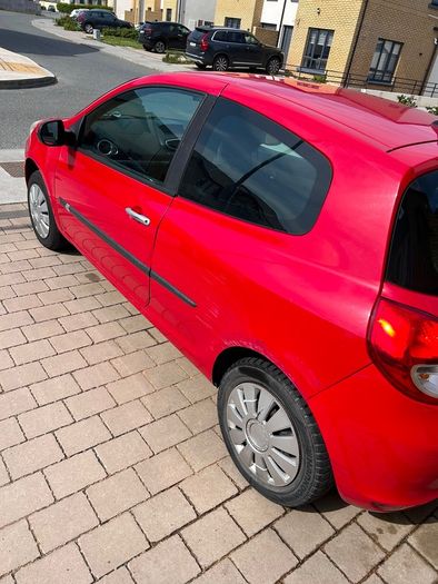 2010 Renault Clio