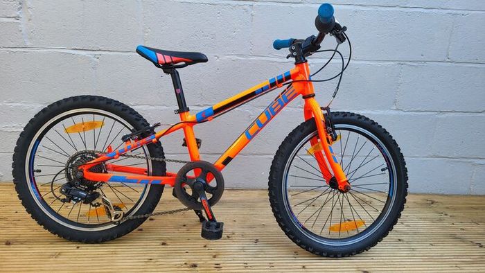 Cube Race 200