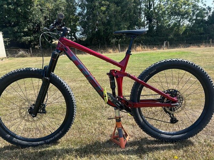 Trek Remedy 7 mountain bike