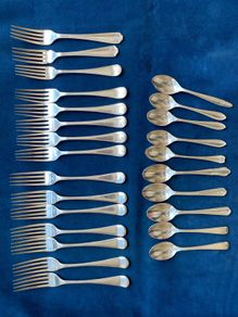 Silver plated forks and teaspoons
