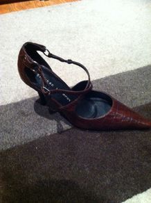 Chinese laundry 3inch shoes