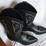Ladies Cowboy Boots Size 6 Image 4