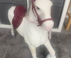 toy horse