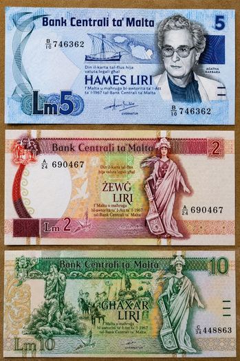 MALTA - Set of 3 Banknotes: 2 5 10 Liri 1986-1994 P 37 45b 47a (XF-UNC)