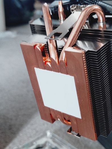 Ryzen 3900 AM4 processor with original box and cooler