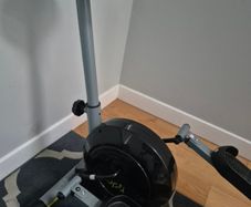 Cross trainer