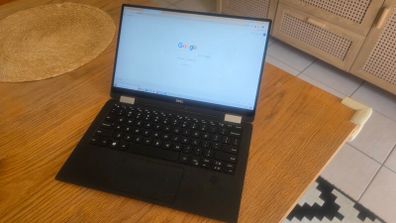 Dell XPS 13 2-in-1Touchscreen Laptop 512GB SSD