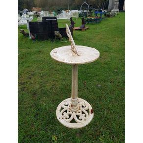 Sun Dial  Freestanding  Cast Iron  Large  H284