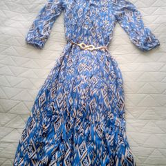 Zara blue print midi dress with puff sleeves size XS