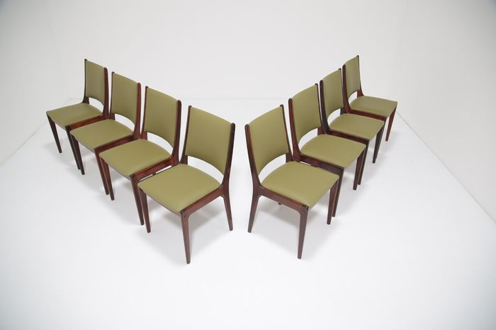 Set of 8 Vintage Danish Rosewood Dining Chairs by Johannes Andersen for Uldum Mobelfabrik, 1960s
