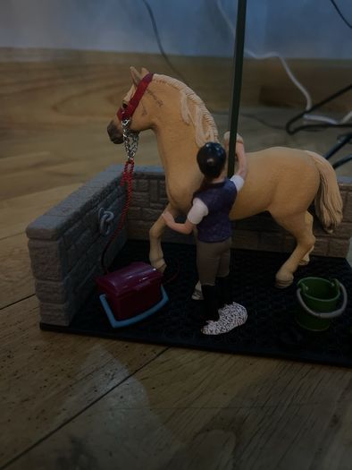 Schleich bath horse set