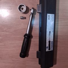 Normex 1/4 inch torque wrench 5-25 Nm + 32mm socket