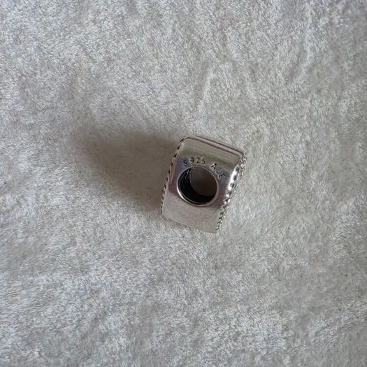 Pandora  various charms available 22e each charm in great condition