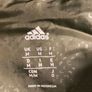 Adidas winter jacket size M Image 4