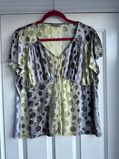 M&S top