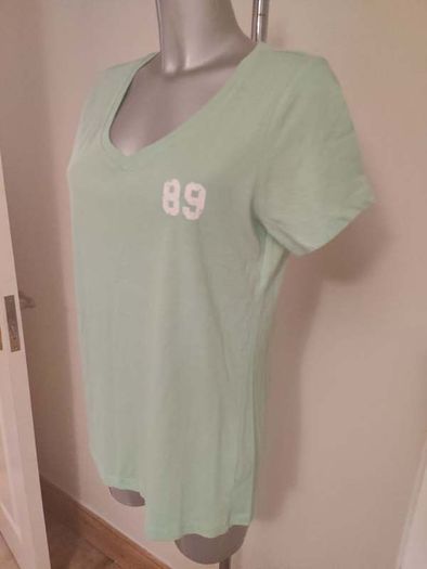 Crane lime green V-neck t-shirt size UK12/14 EU40/42 Postage included