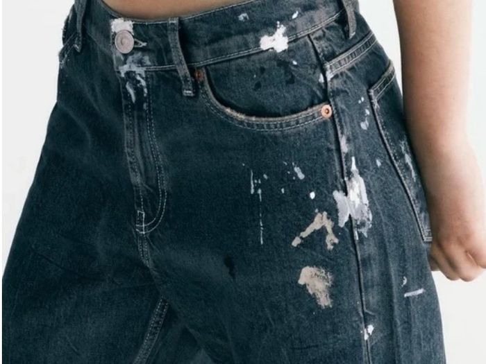 Fab Zara Blue Limited Edition Mid Rise Paint Splatter Washed Baggy Jeans  Size 42 UK 14