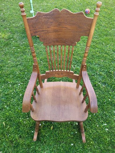 Rocking chair