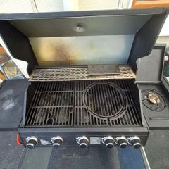 BBQ selling