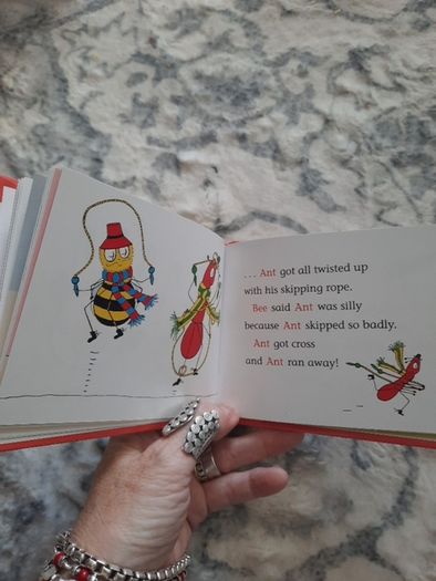 Ant and Bee and the secret