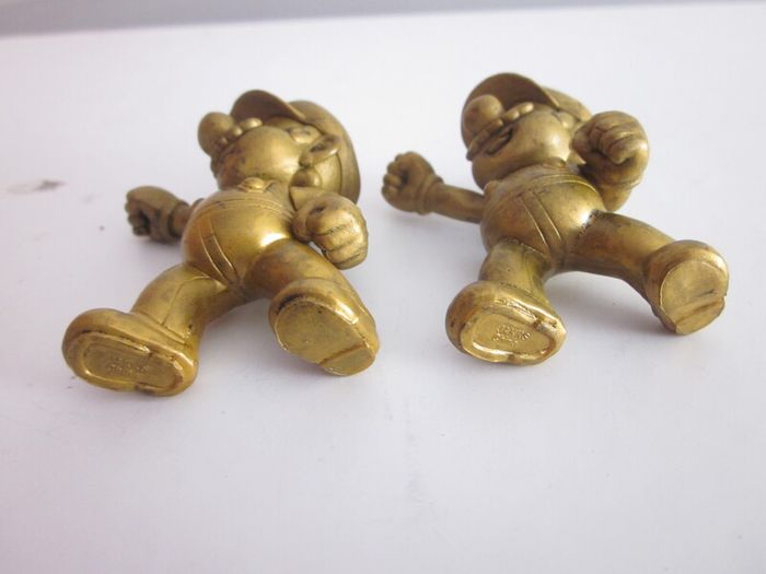 Nintendo Gold Trophy Series Super Mario Jakks 2.5" Figures X2