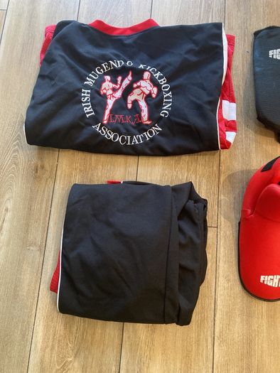 Kickboxing gear