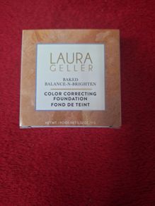 Laura Geller baked foundation