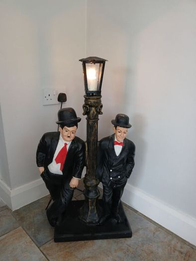 laurel & hardy lamp