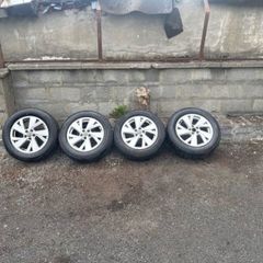 Volkswagen Tyres/ Wheels 205/60R16