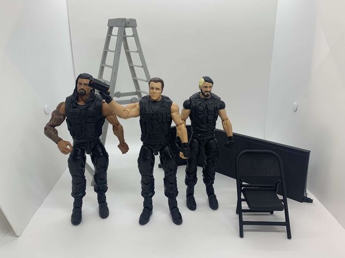wwe elite series 25 &  26 The Shield Seth Rollins, Roman Reigns & Dean Ambrose action figures