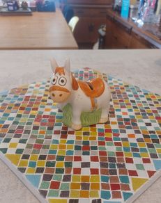 Cute Vintage and Collectable Nestle Milky Bar Horse Ceramic Money Box