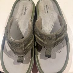 Clarks slippers