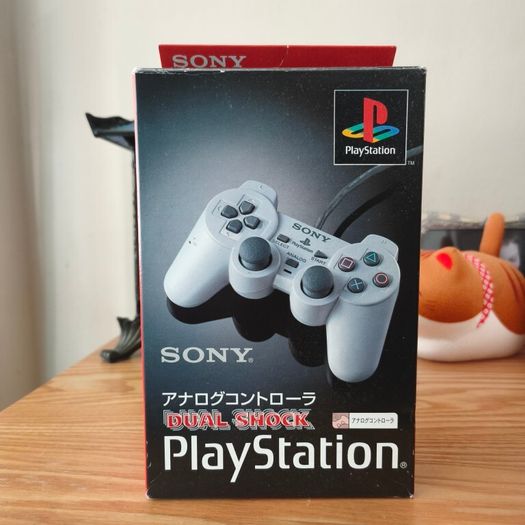 New Sony PlayStation Dual Shock Controller