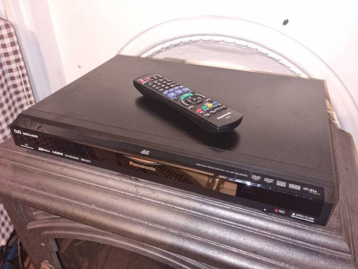 Panasonic DMREX77EBK DVD HDD Recorder For Parts or Repair