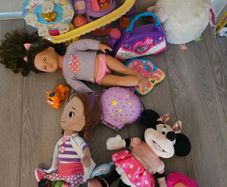 girl's toys